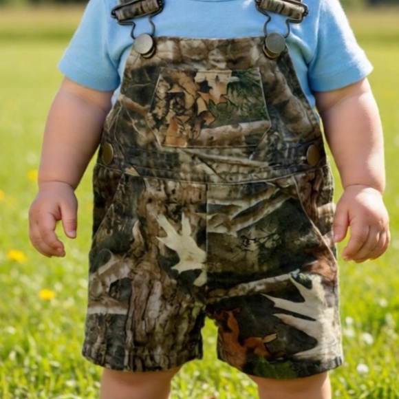 Bass Pro Shop Infant Coverall Shorts Camo Size 3 month Unisex - Picture 1 of 6